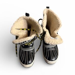 Sorel Black and Cream Winter Boots, 7